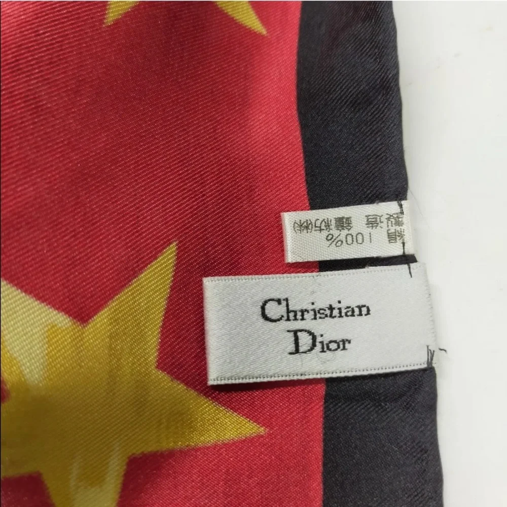 Stunning Christian Dior Vintage scarf‎ silk